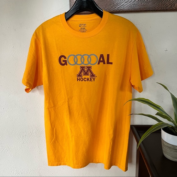 Other - Minnesota Gopher Hockey T-Shirt